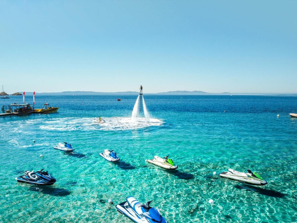 Residence Le St James Le Lavandou Zewnętrze zdjęcie